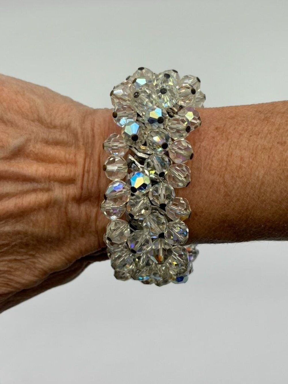 Vintage Mid Century Aurora Borealis Crystal Cha Cha Expansion Bracelet Unsigned
